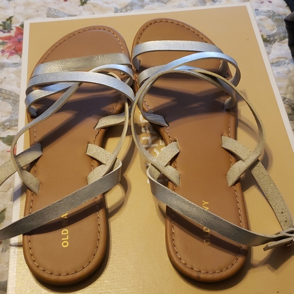 Sandals - Picture 2 of 3